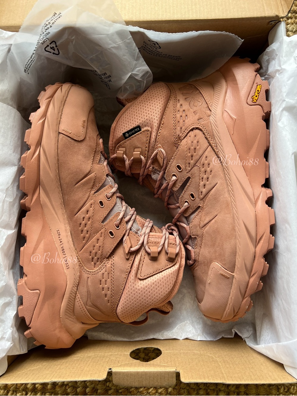 NWT Free People x HOKA Kaha 2 GTX Waterproof Hiking Boot - Picture 9 of 14
